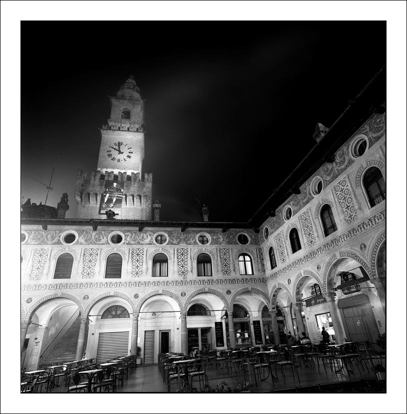 Piazza 1 - ©copyright Marco Giardini